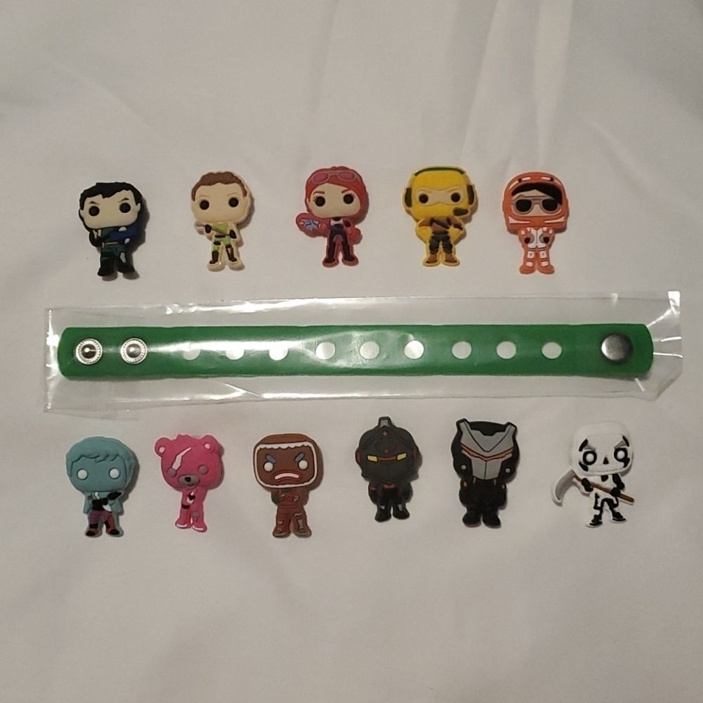 NEW 11 PIECE FORTNITE CROC CHARM JIBBITZ WITH BAND